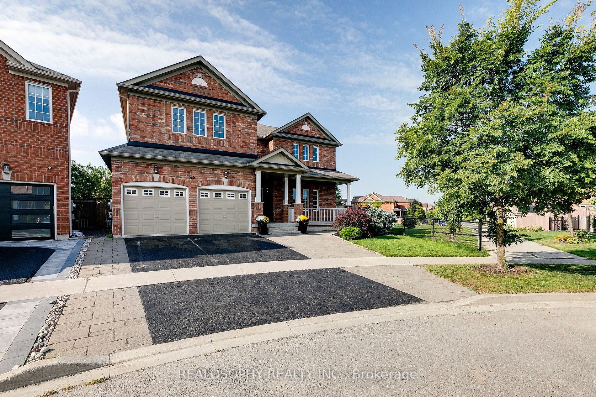 42 Chambersburg Way