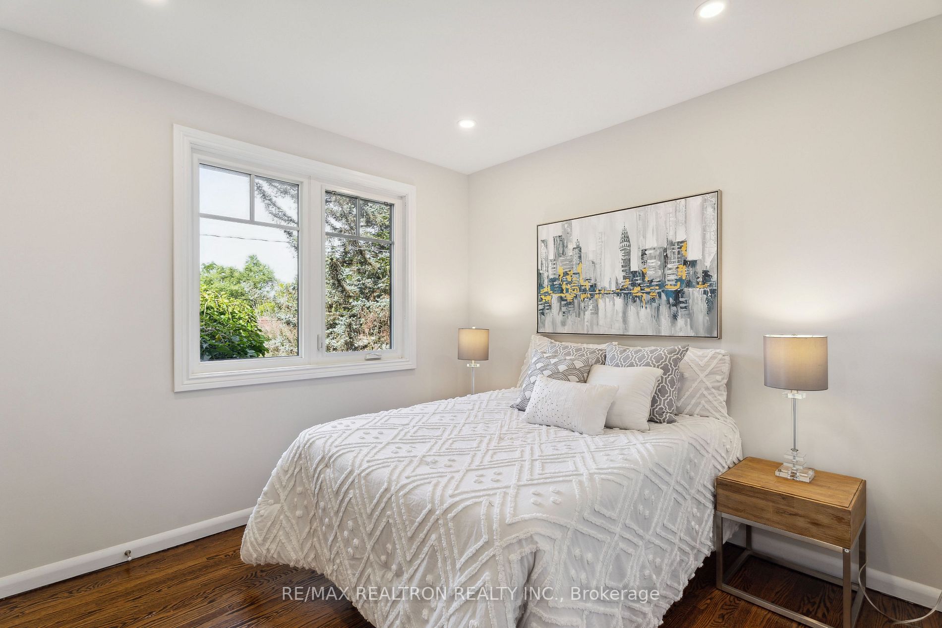 13 Willowgate Drive