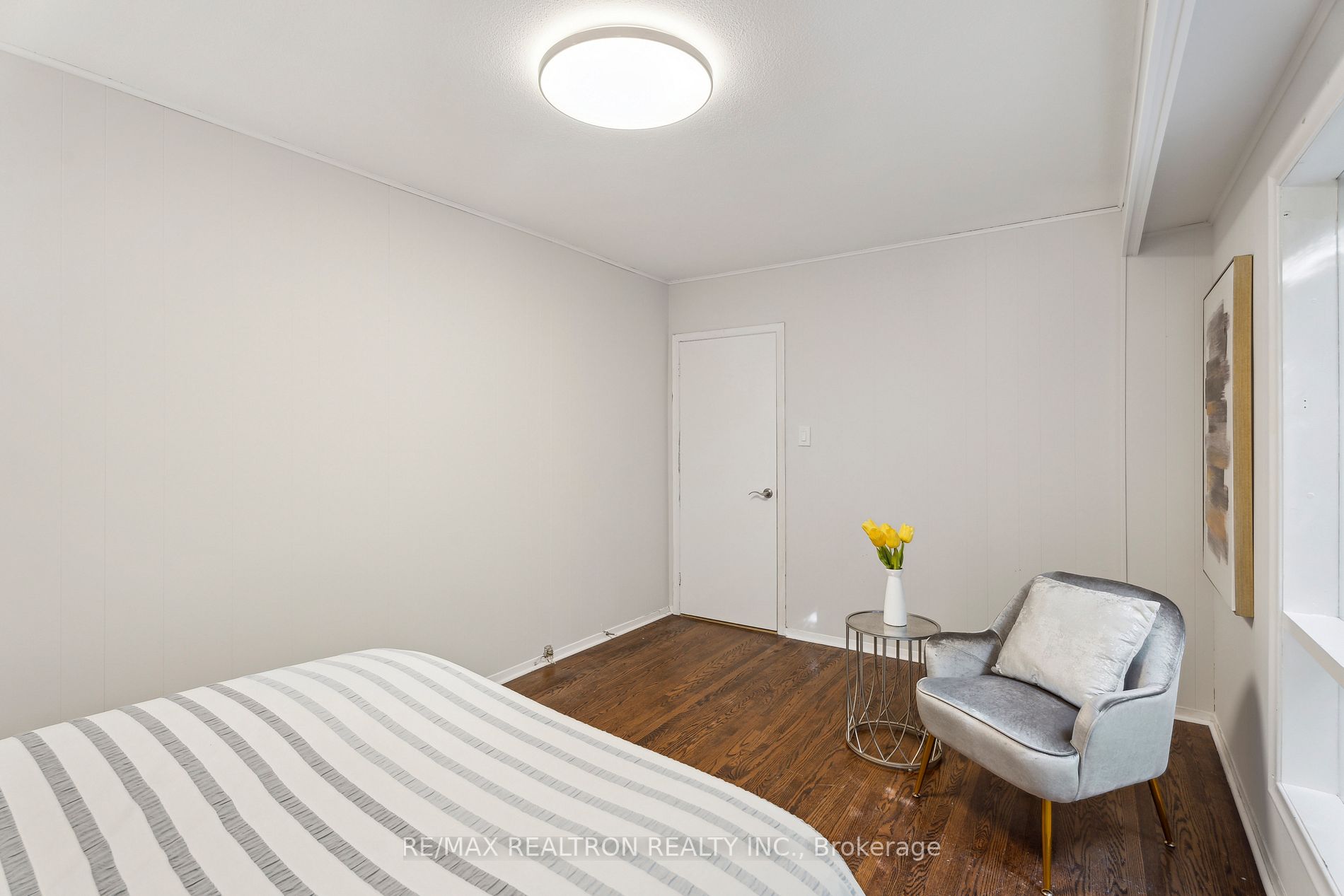 13 Willowgate Drive