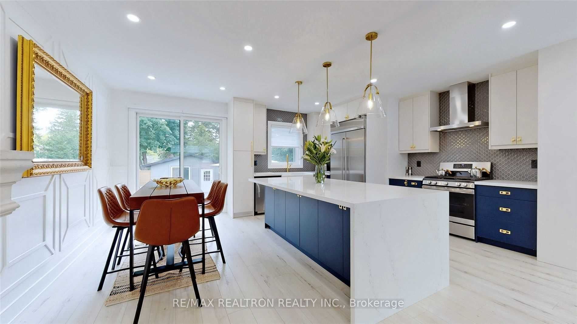 111 Evahill Crescent