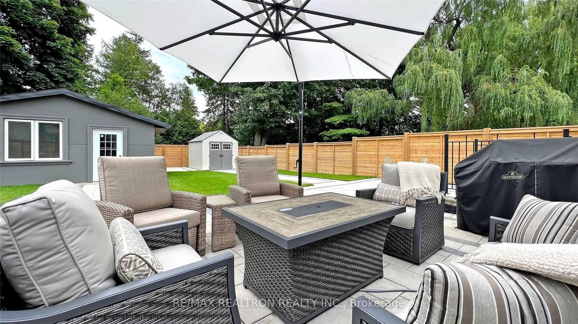 111 Evahill Crescent