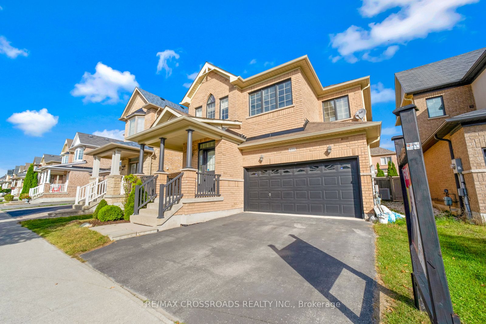 375 Mantle Ave