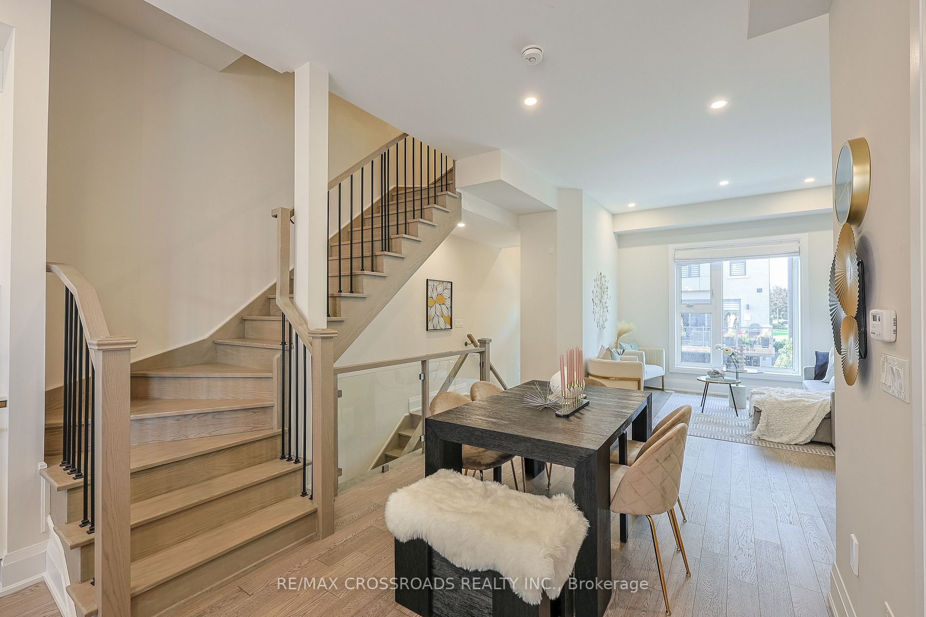 207 Smallwood Circ