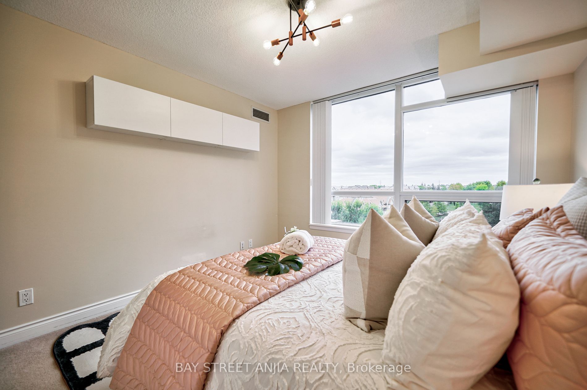 23 Cox Boulevard, #787