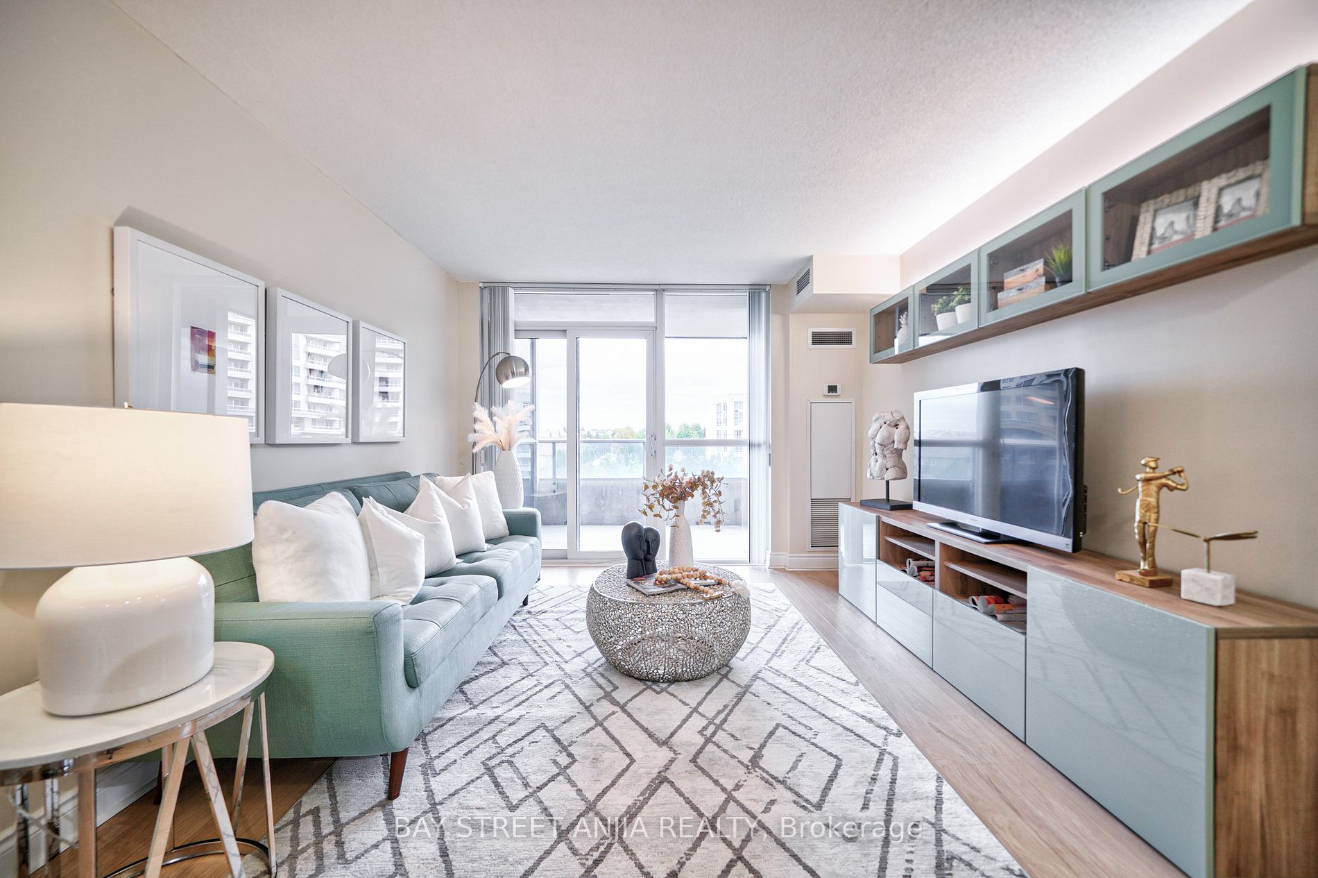 23 Cox Boulevard, #787