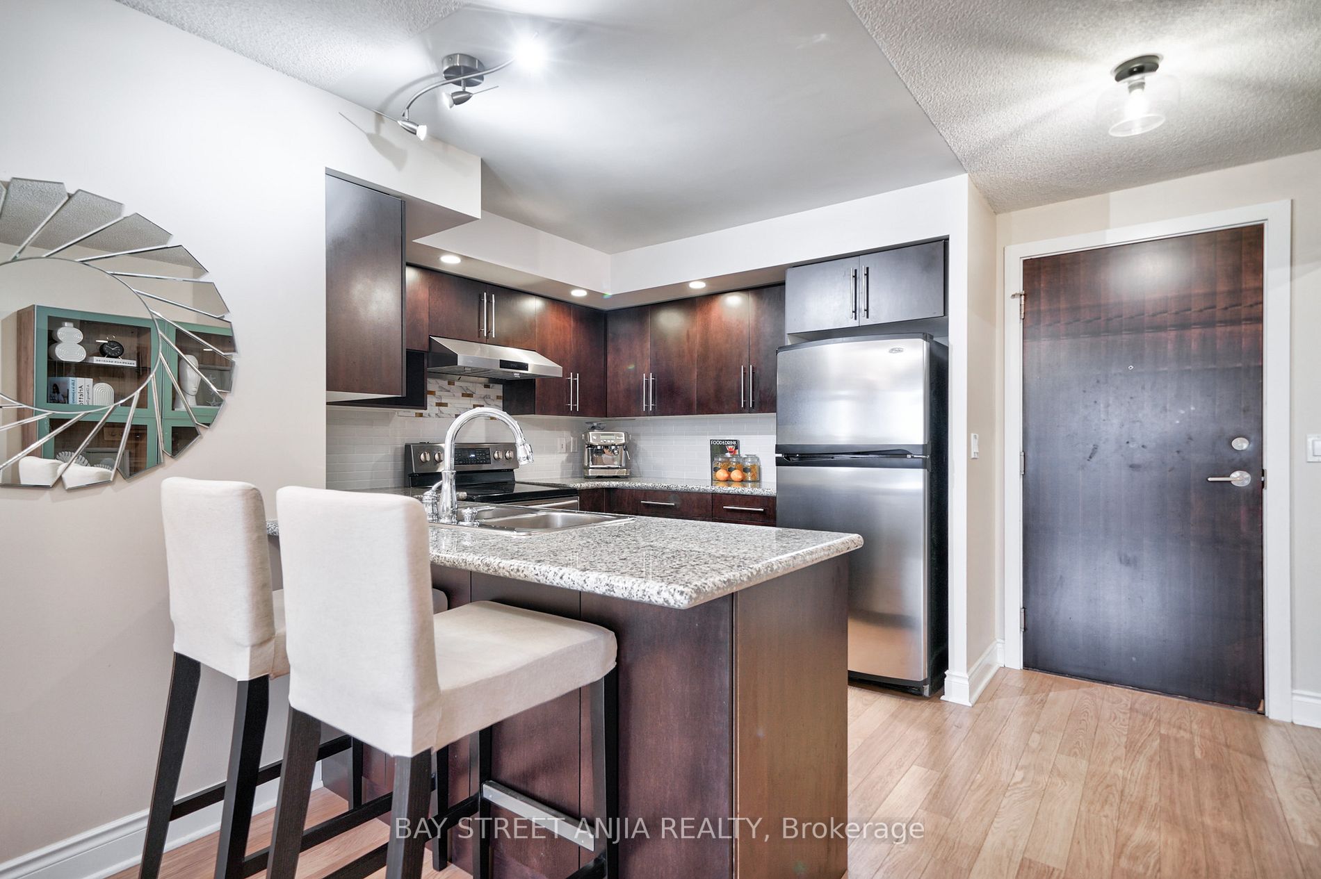 23 Cox Boulevard, #787