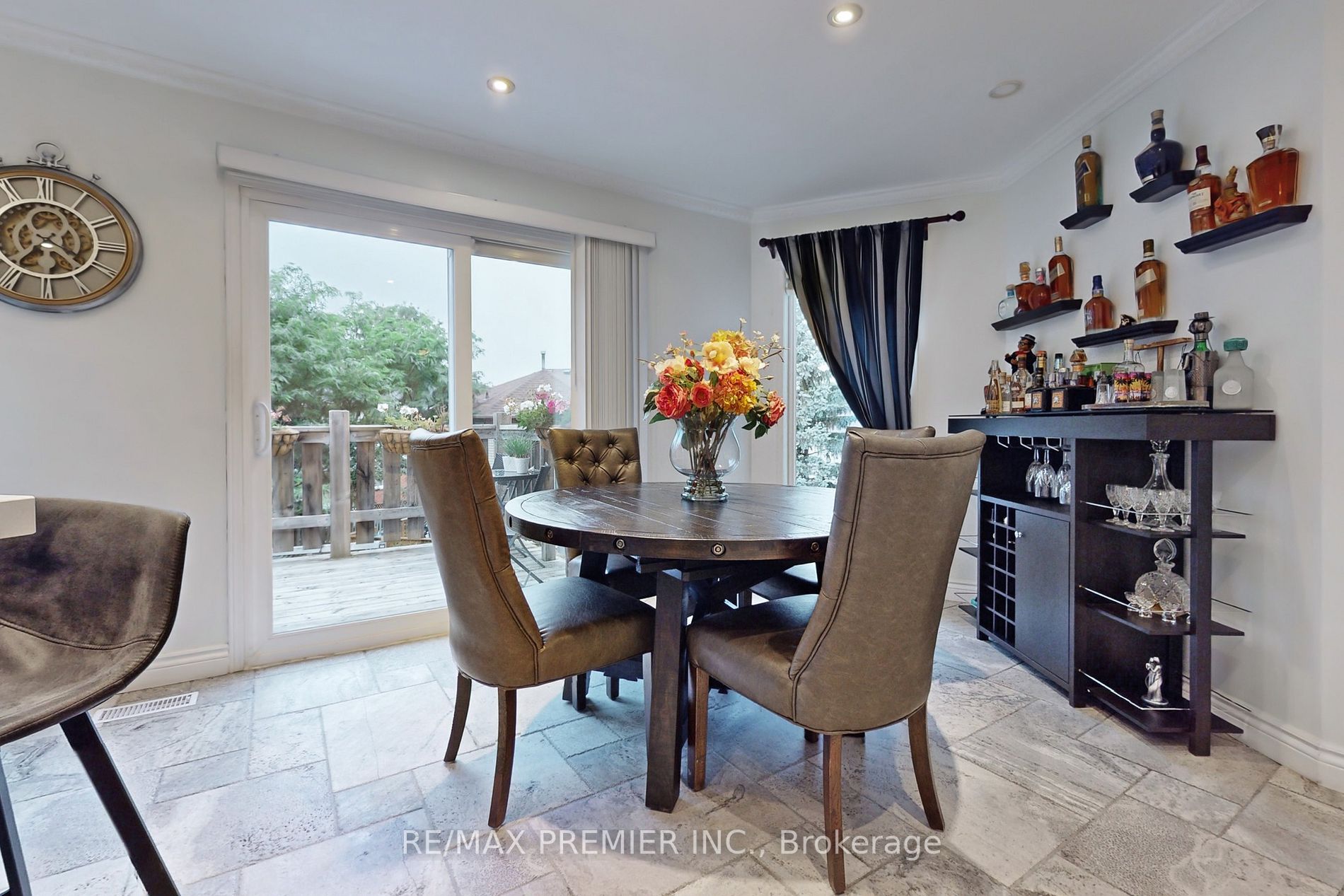 43 Attridge Dr