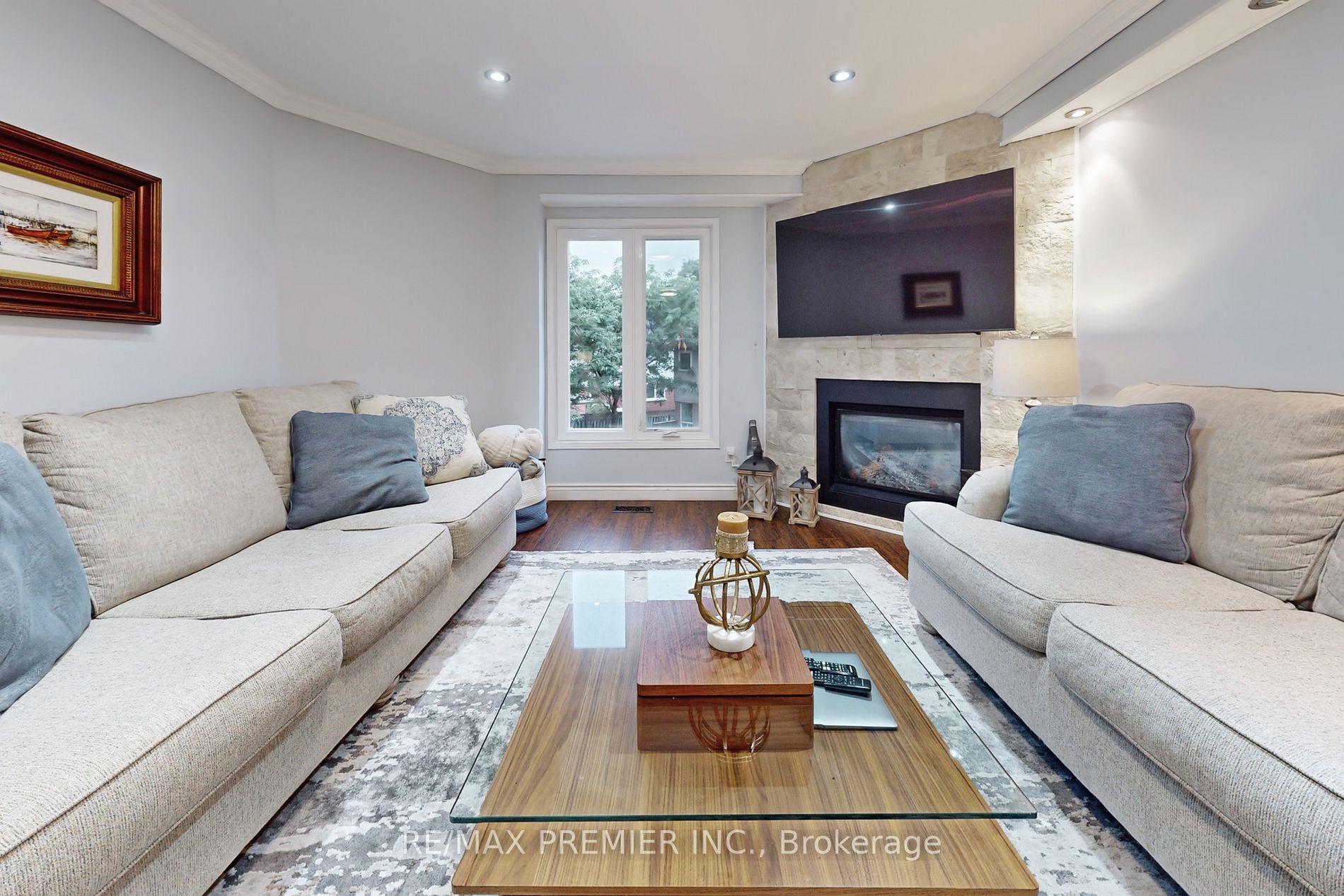 43 Attridge Dr
