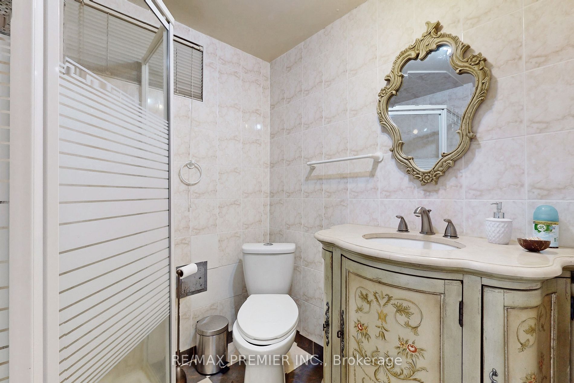 43 Attridge Dr