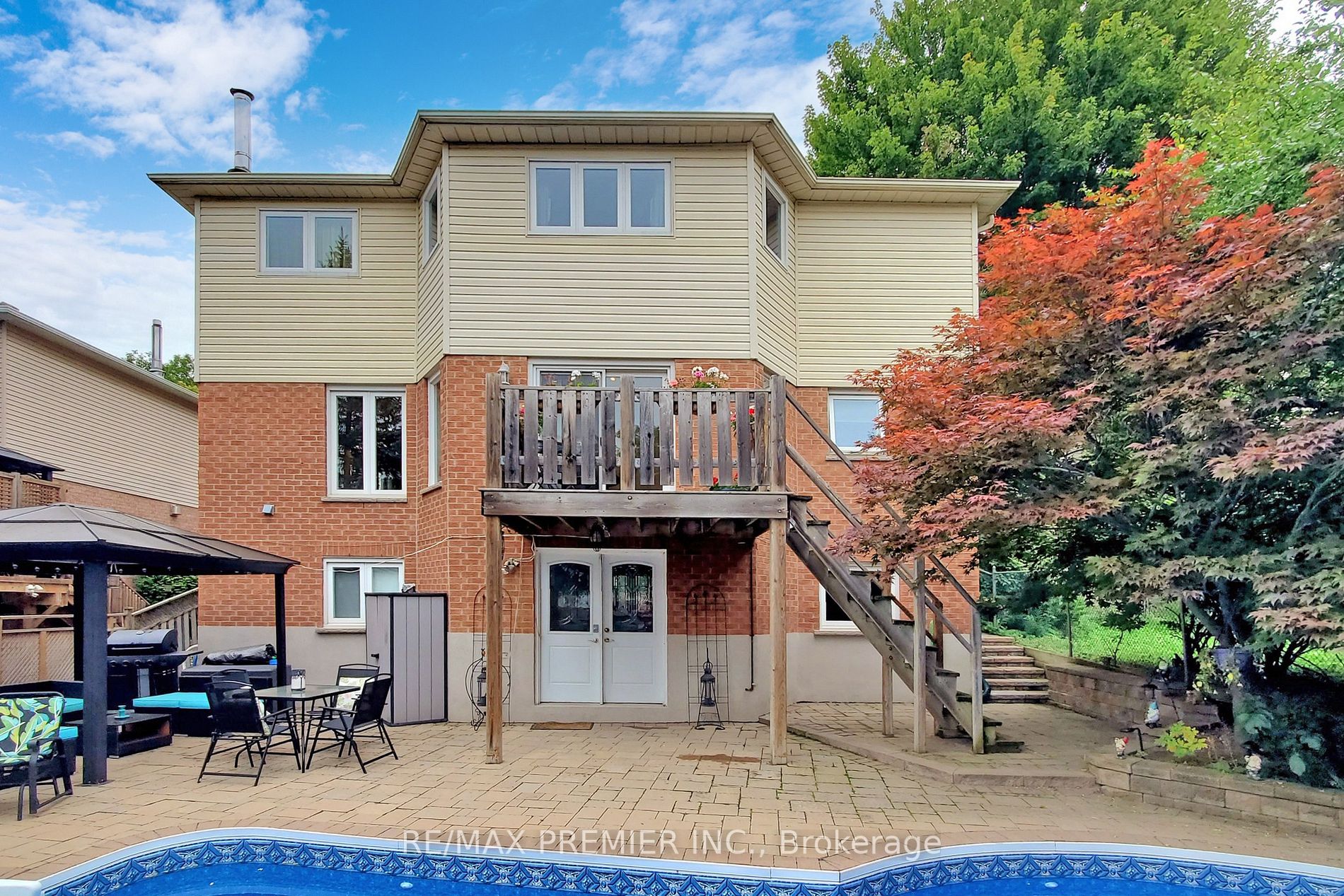 43 Attridge Dr