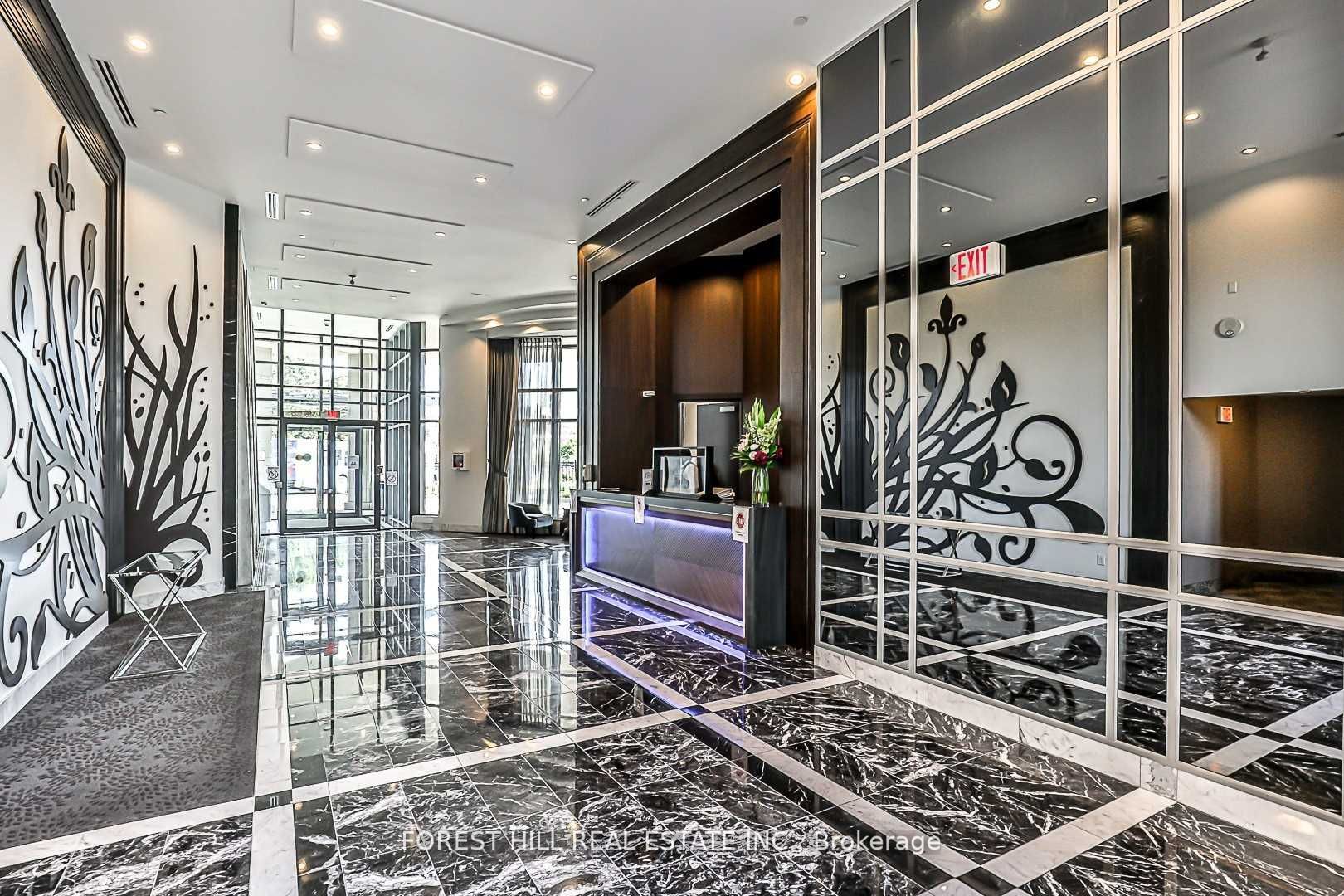 7608 Yonge St, #613