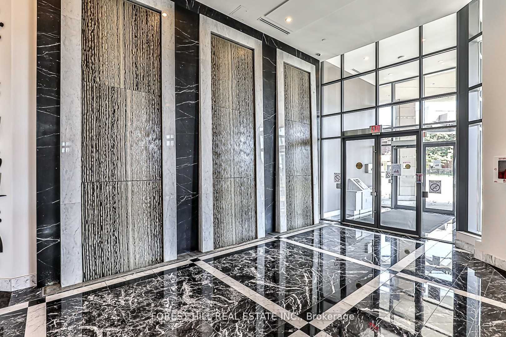 7608 Yonge St, #613