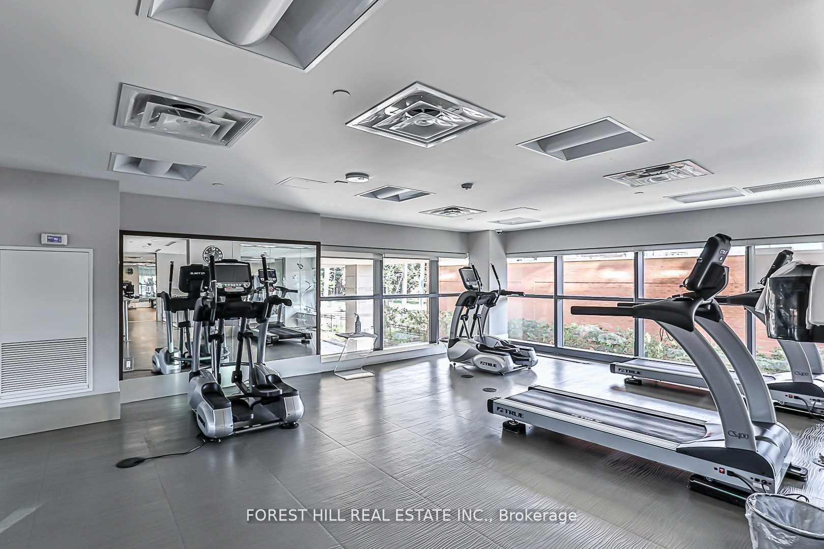 7608 Yonge St, #613