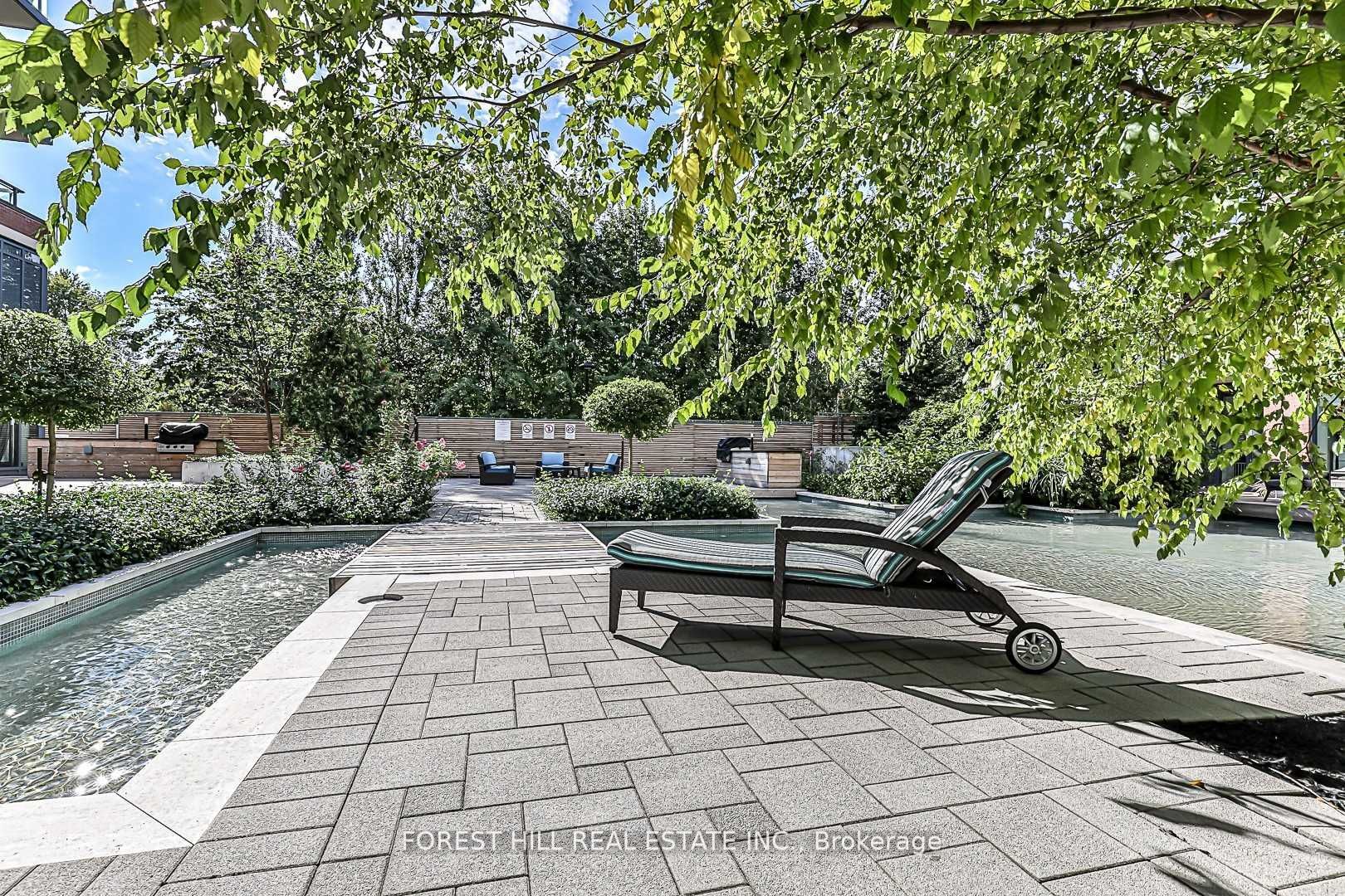 7608 Yonge St, #613