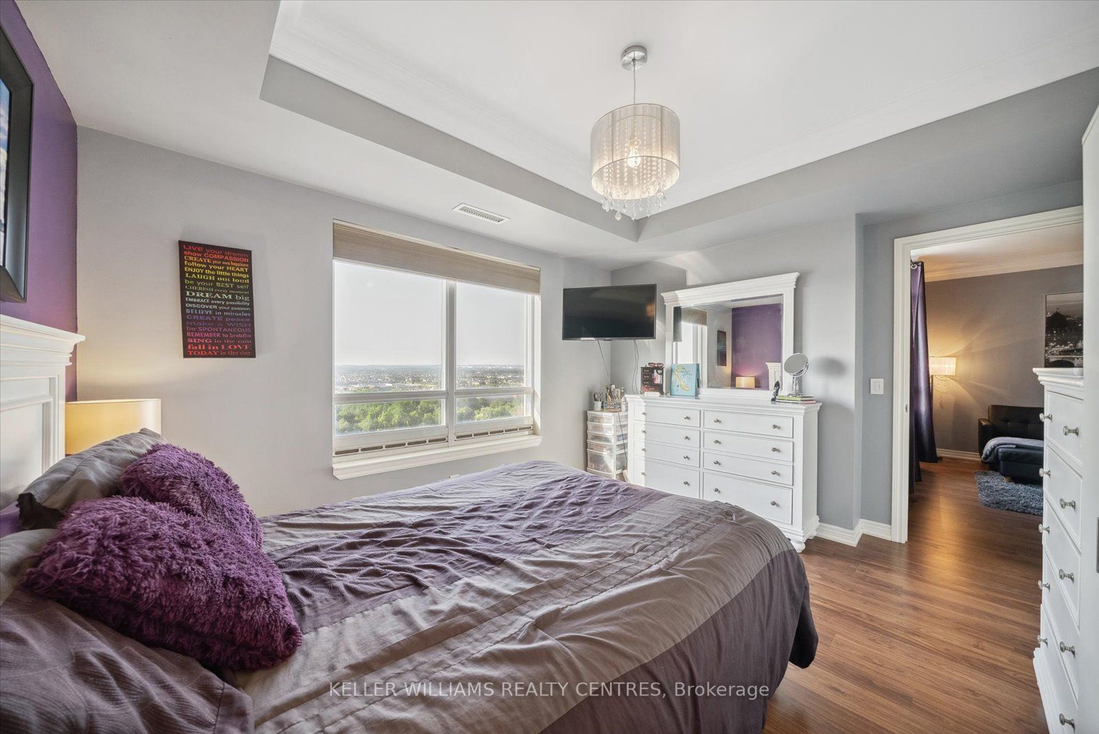 9245 Jane Street, #1601