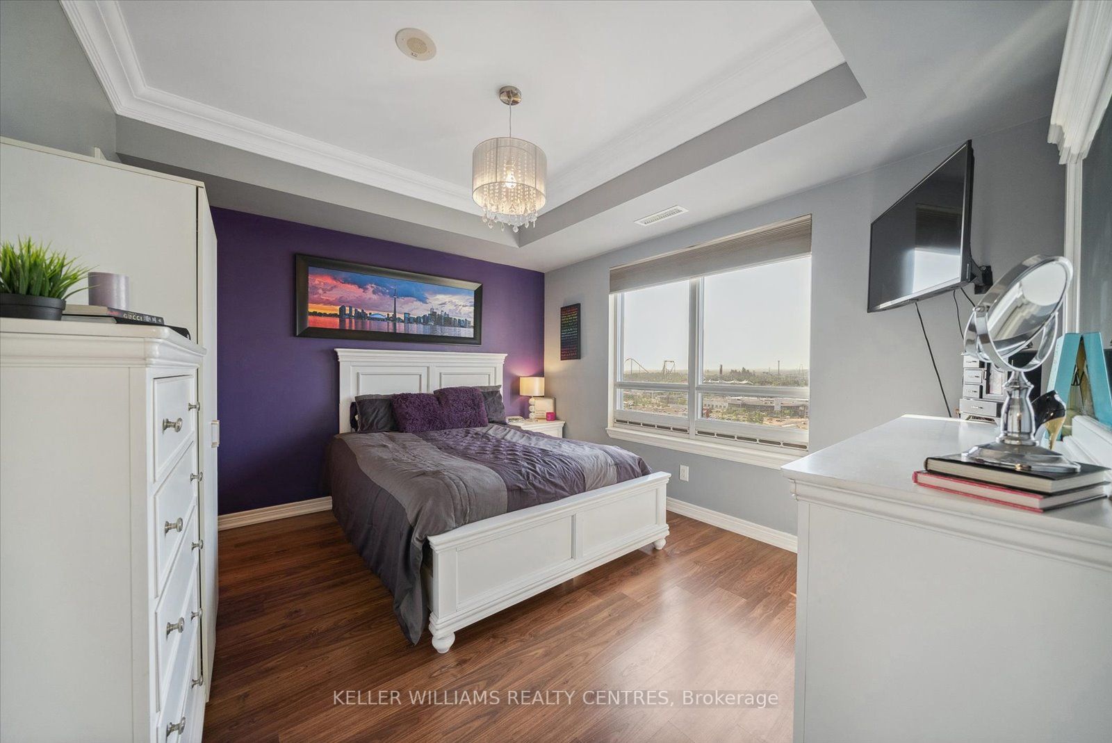 9245 Jane Street, #1601