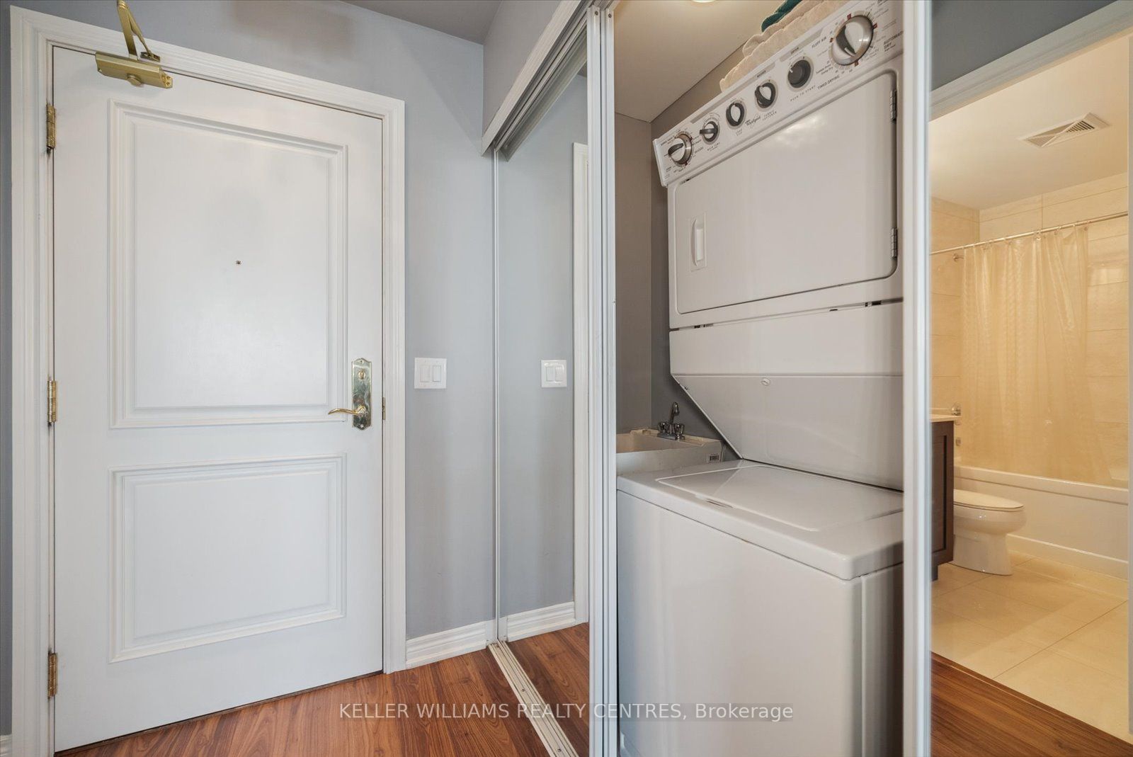 9245 Jane Street, #1601