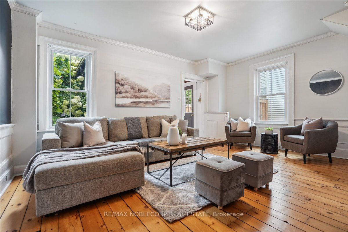 24 Franklin St