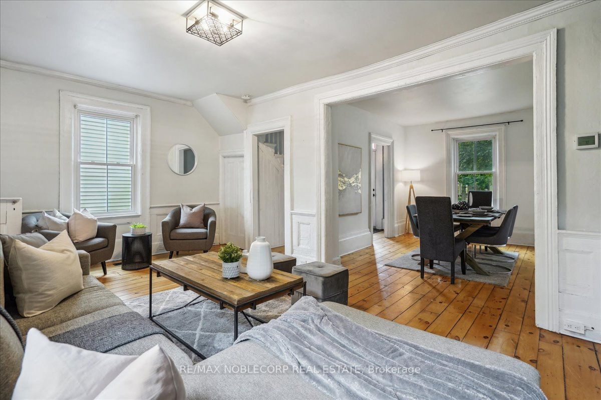 24 Franklin St