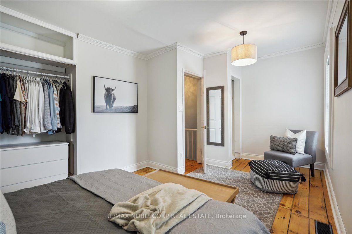 24 Franklin St
