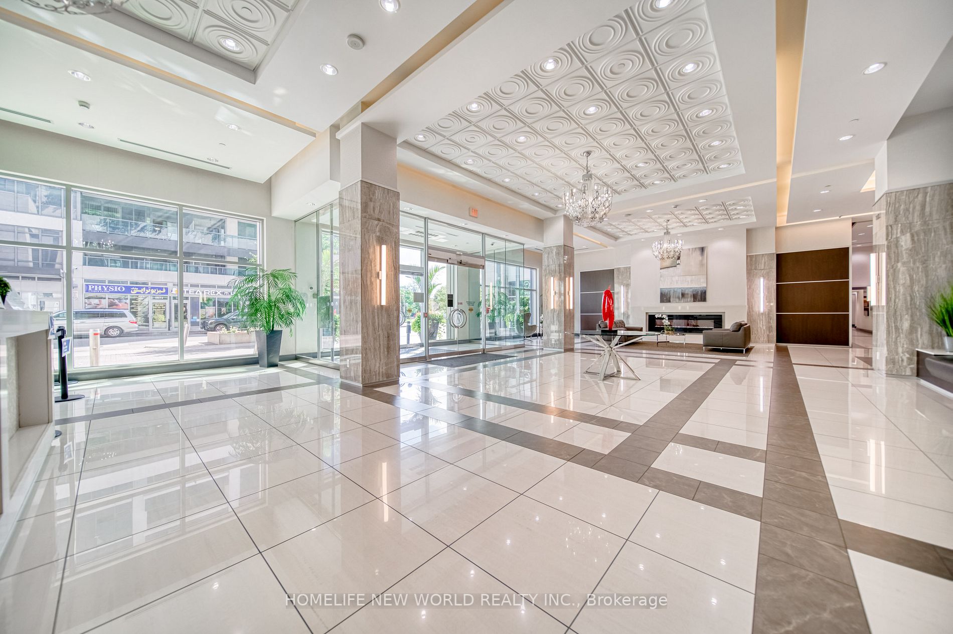 7171 Yonge Street, #2706