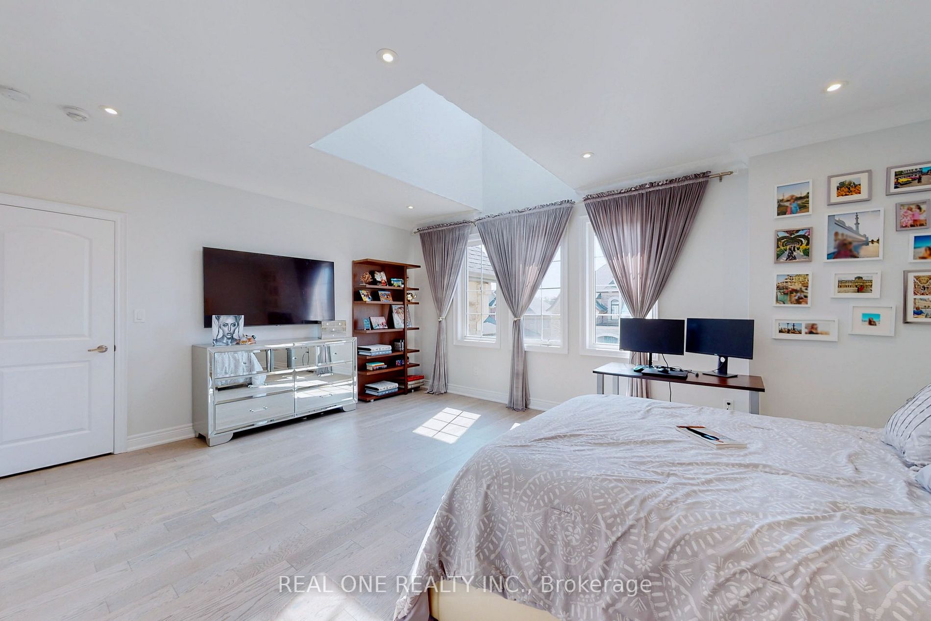42 Foley Cres