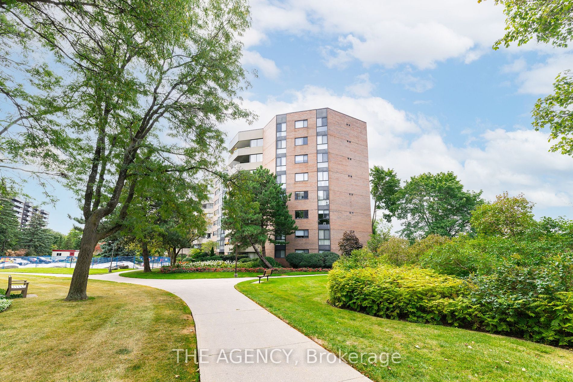70 Baif Boulevard, #602
