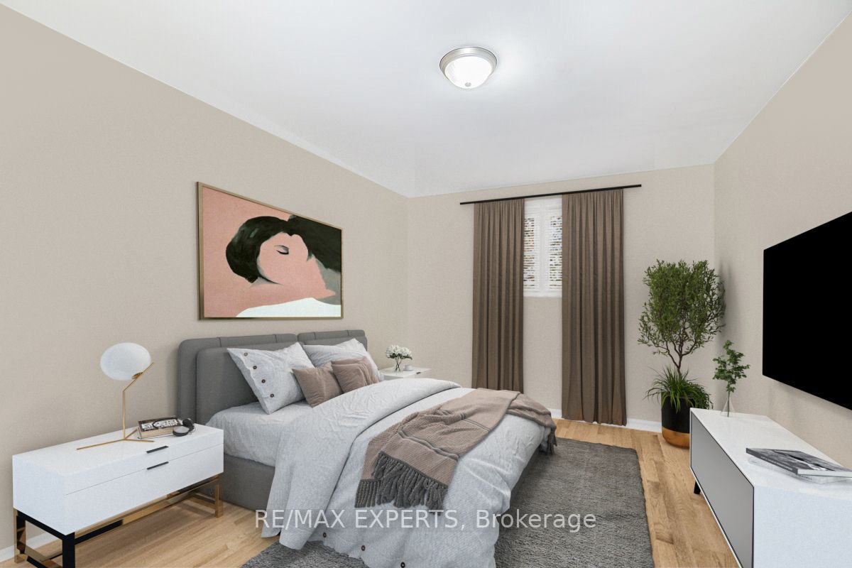 102 Zima Cres