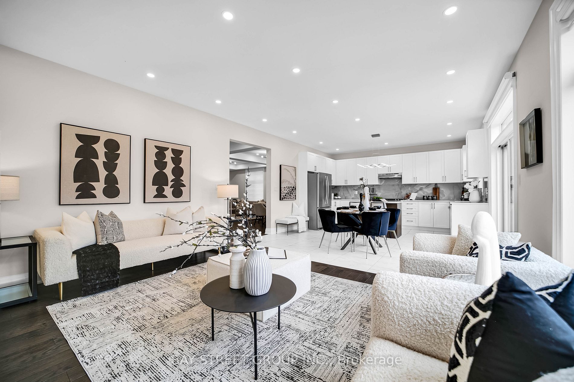52 Prunella Cres