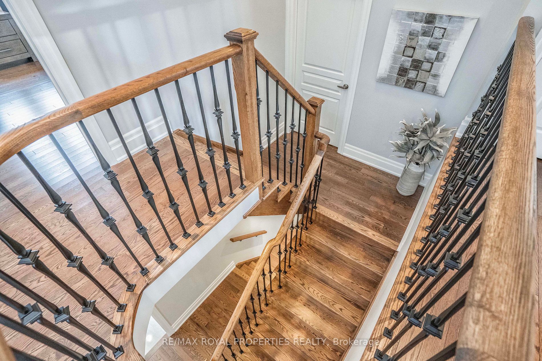 16 Mckay Ave