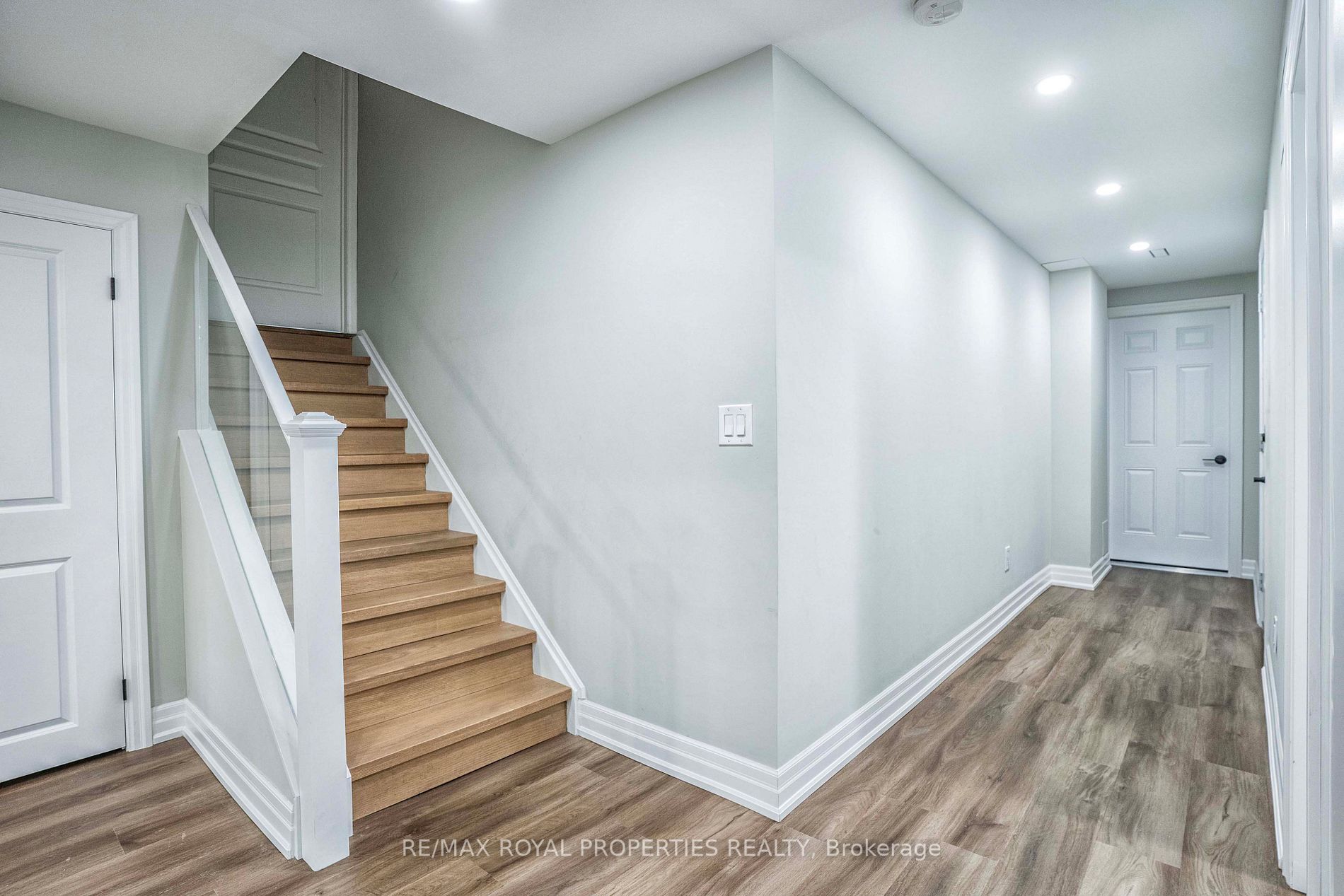 16 Mckay Ave