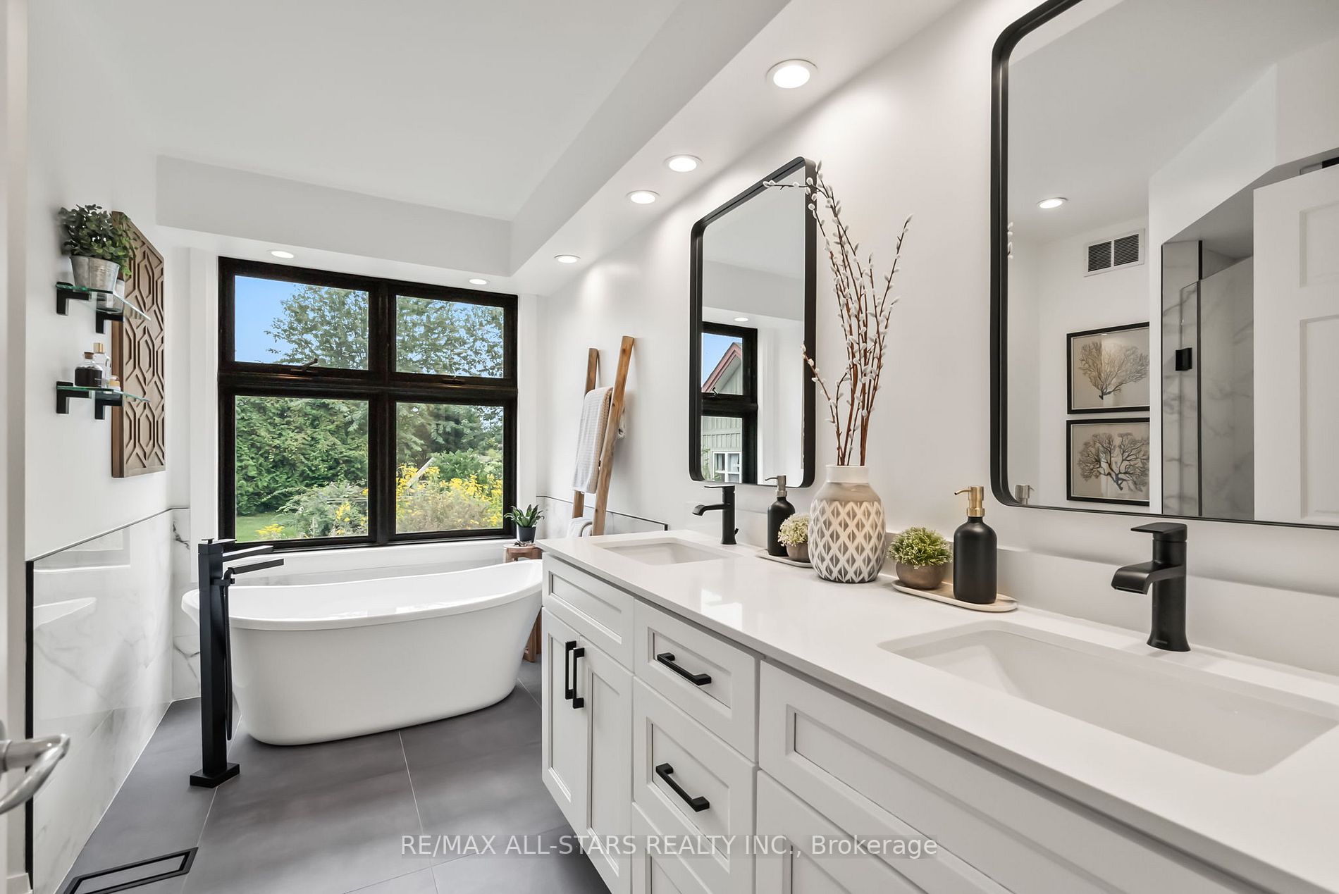 481 Webb Rd