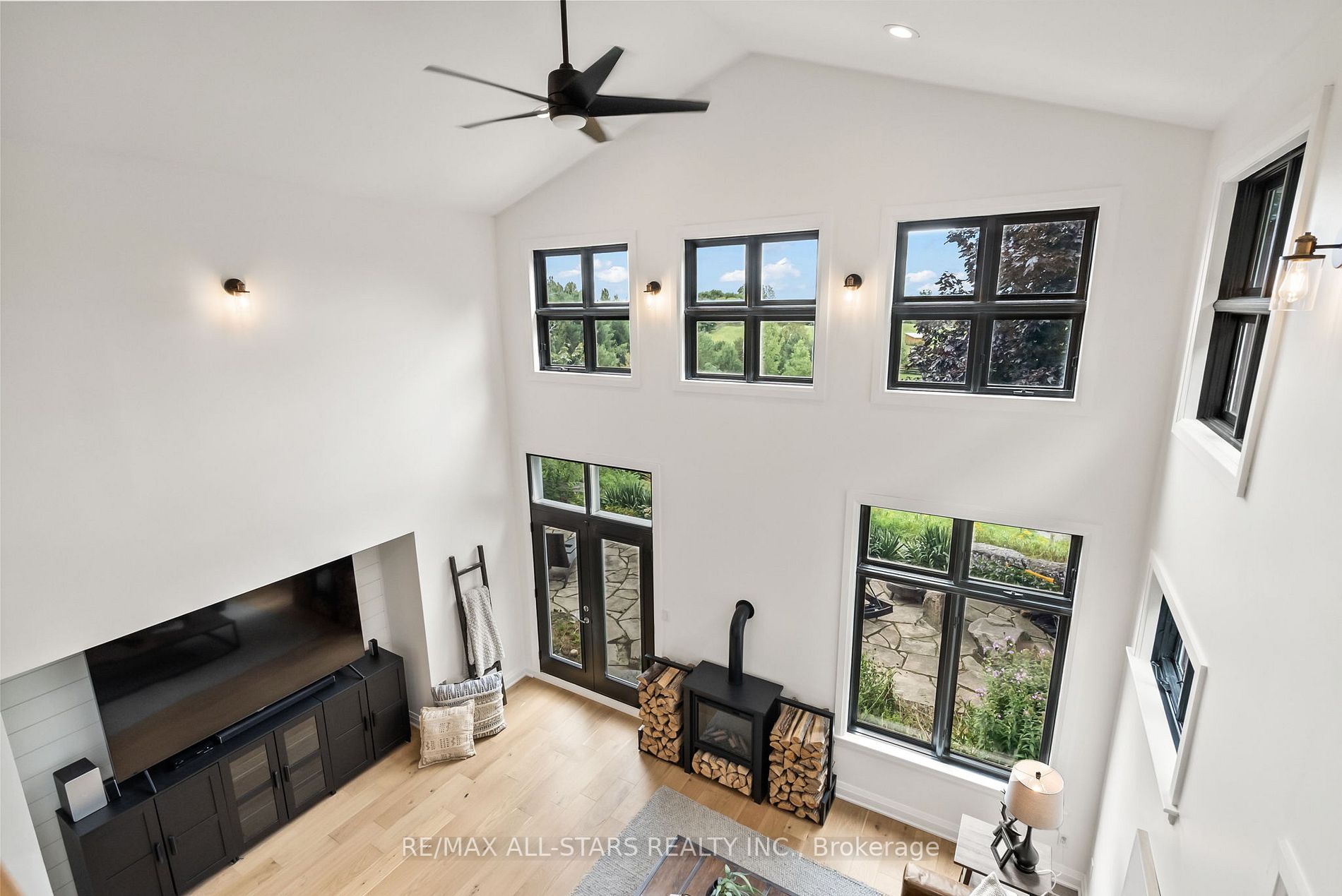 481 Webb Rd