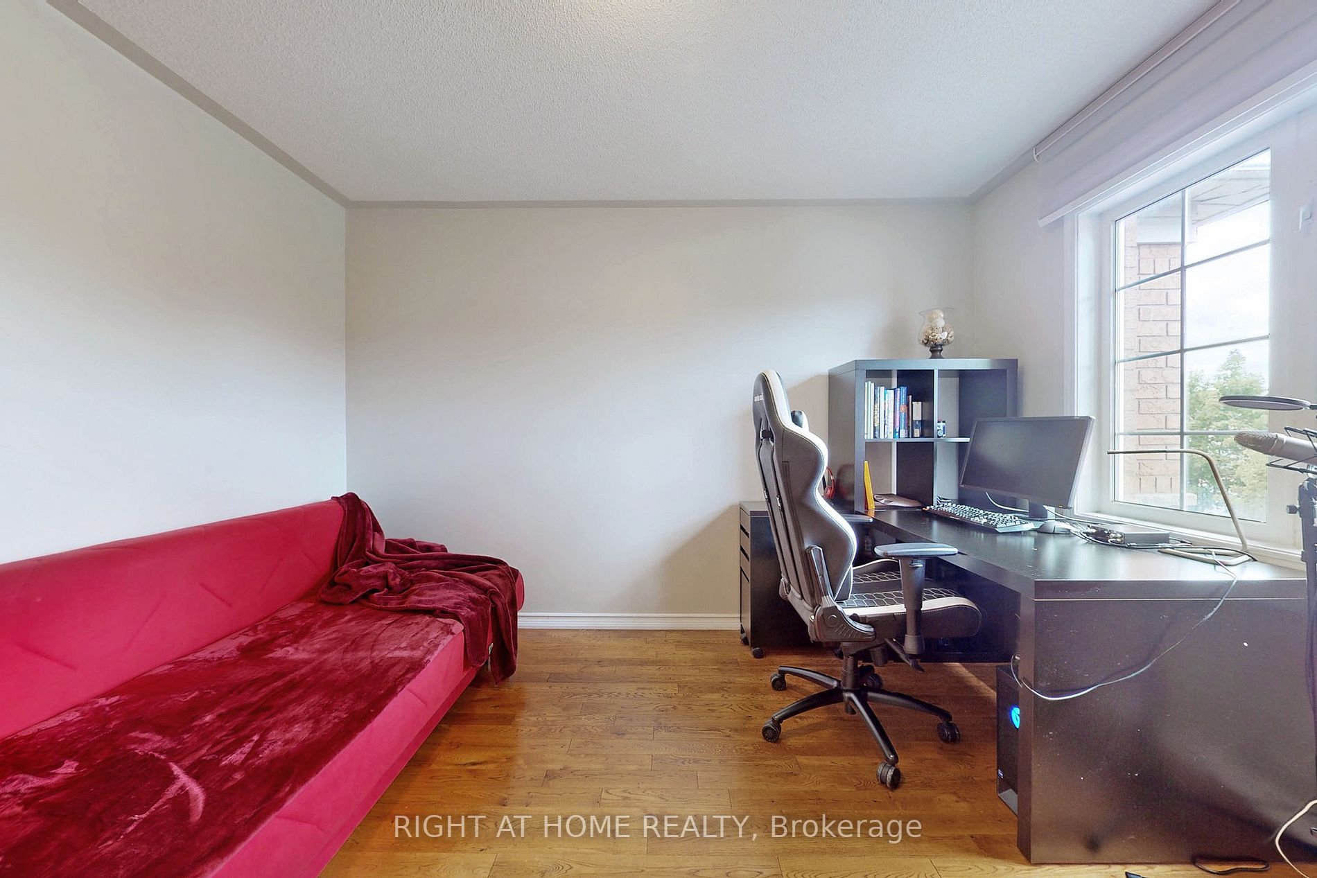 152 Dolce Cres