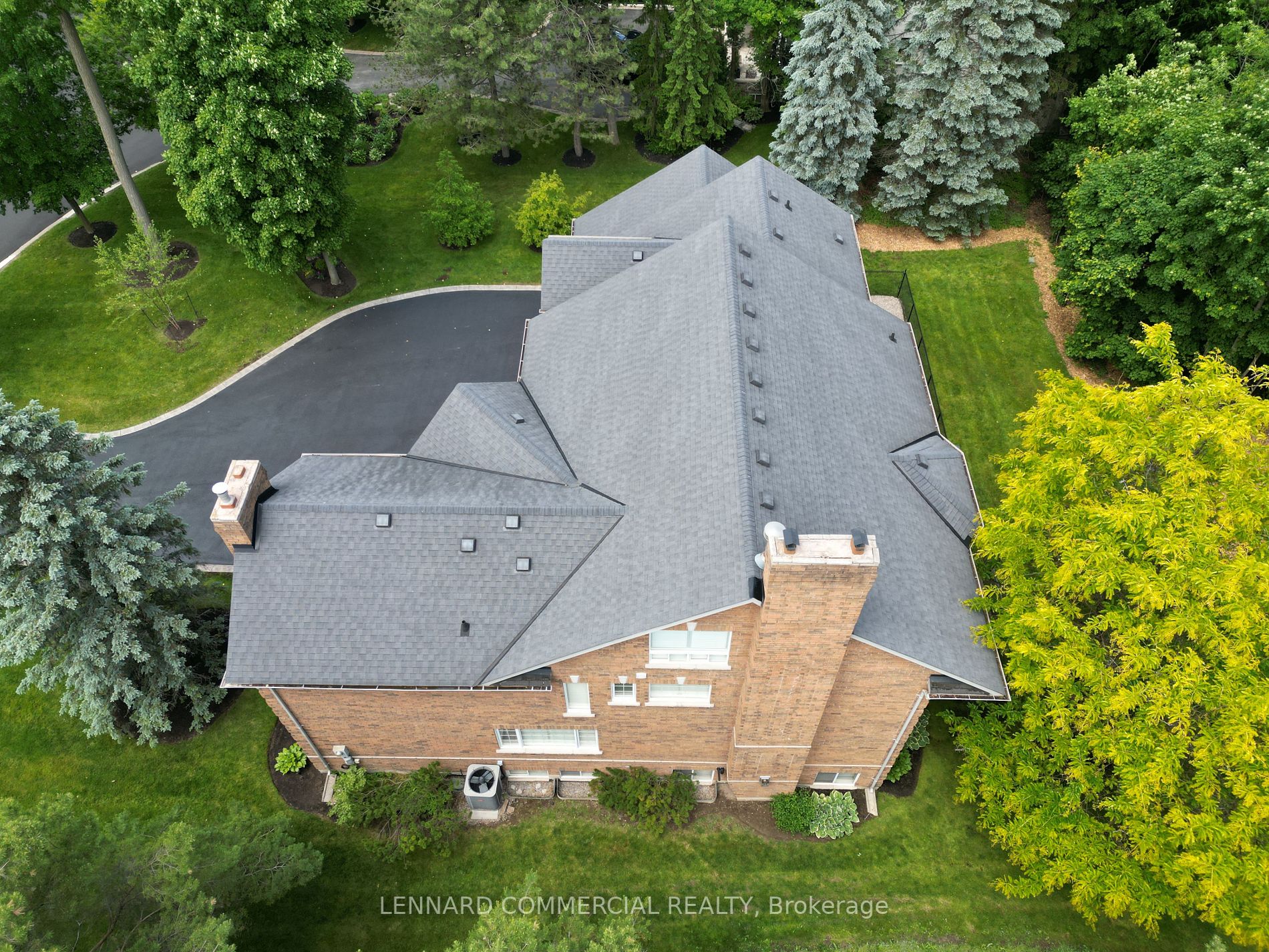 4 Lenarthur Crt