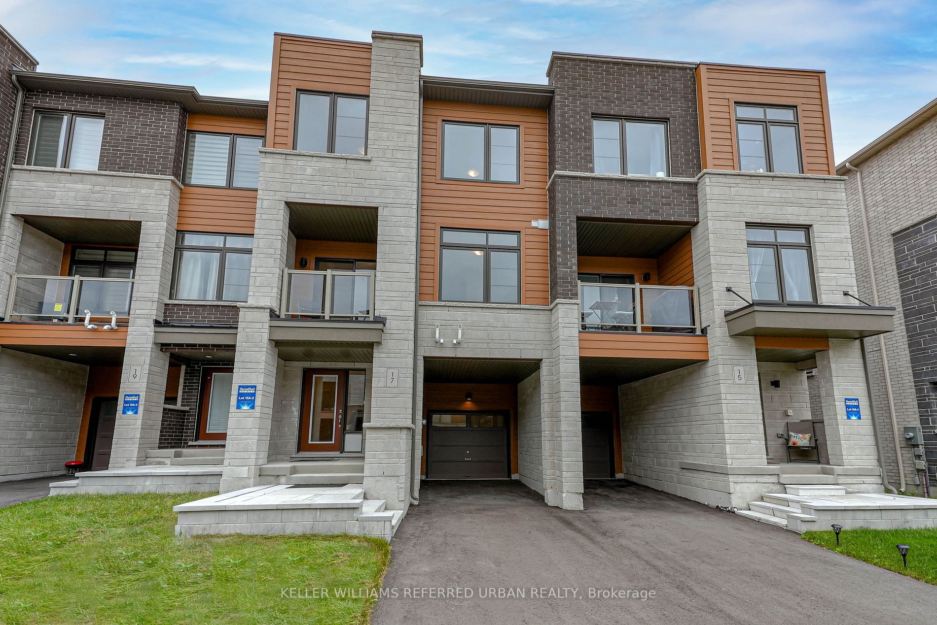 17 Delano Way