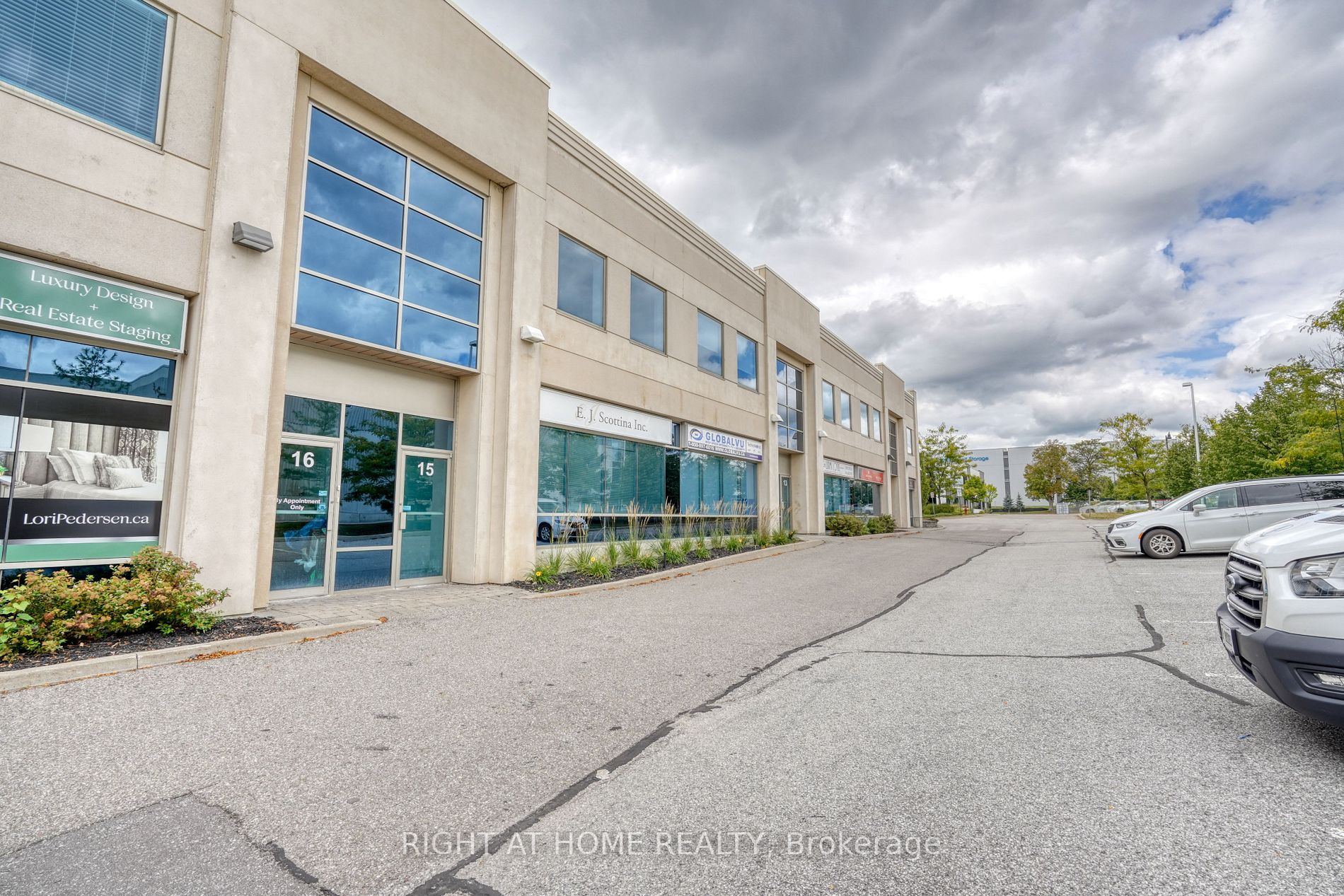125 Don Hillock Dr, #14