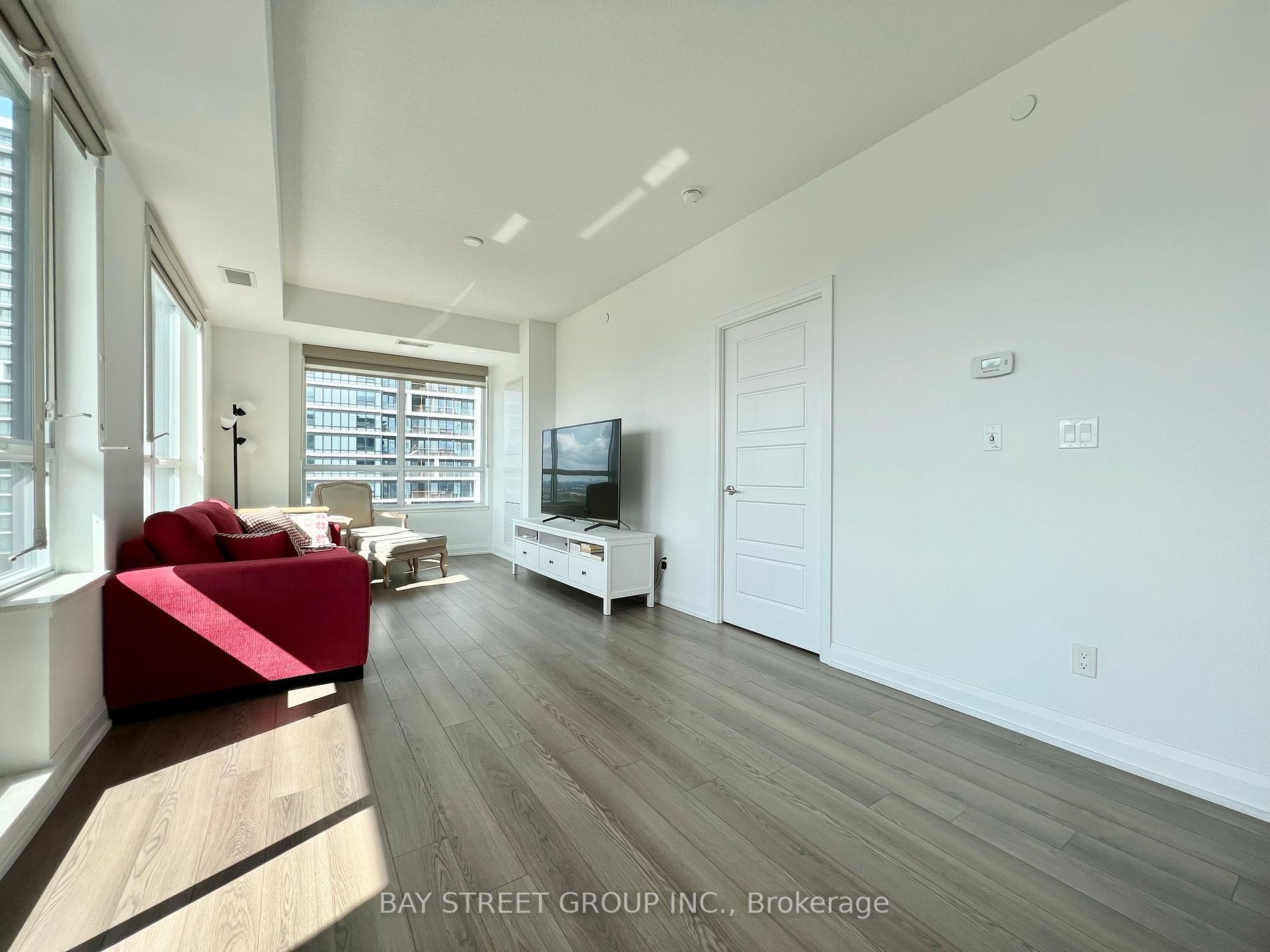 15 Water Walk Dr, #2908
