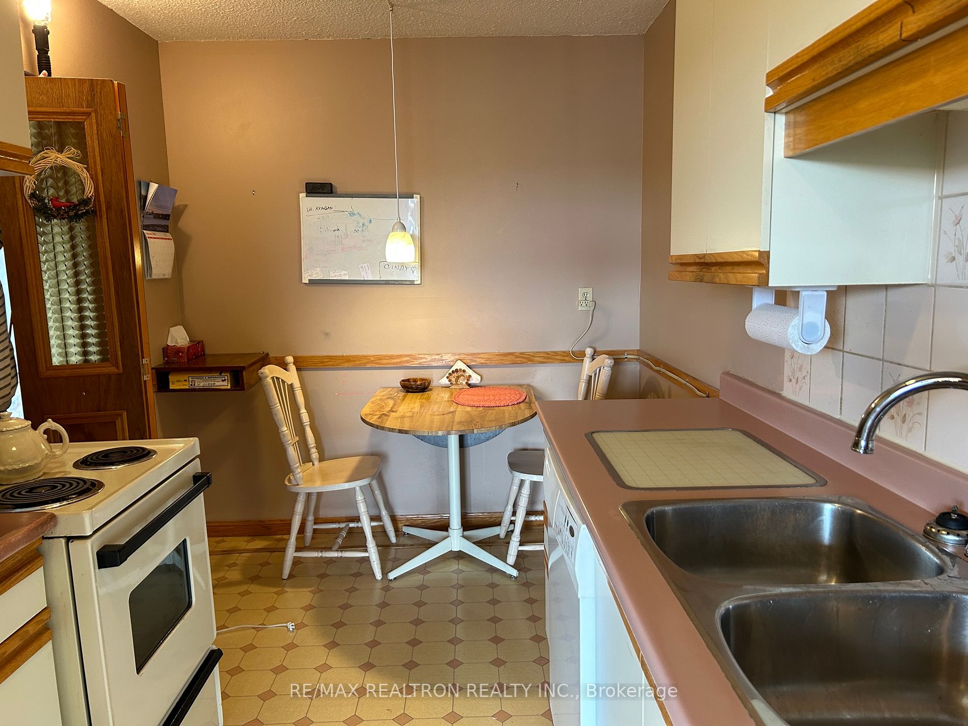 180 Dudley Ave, #408