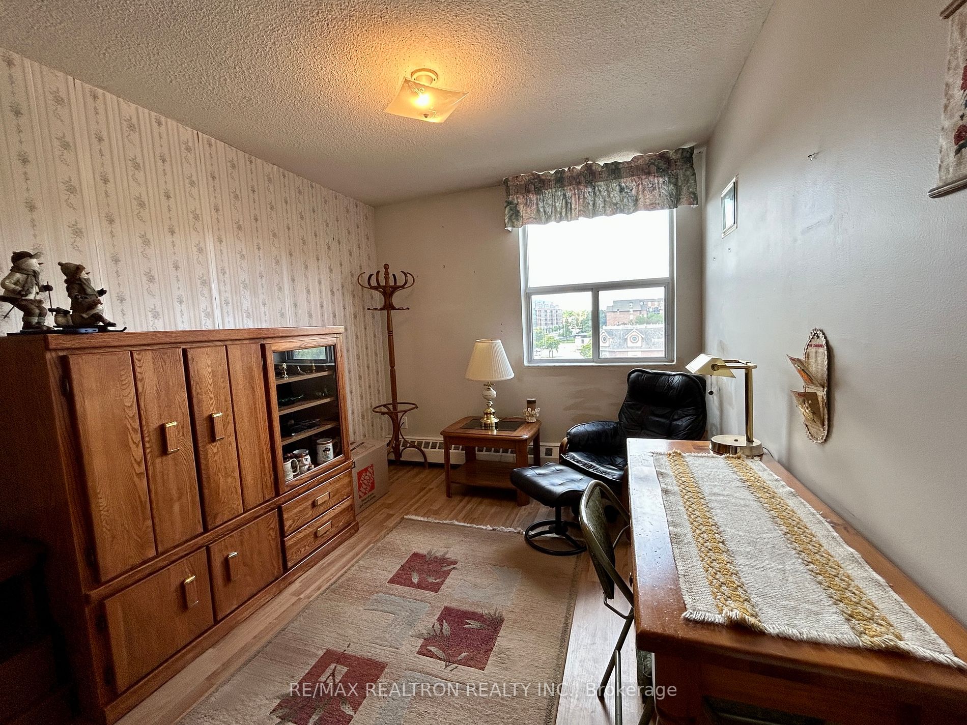 180 Dudley Ave, #408