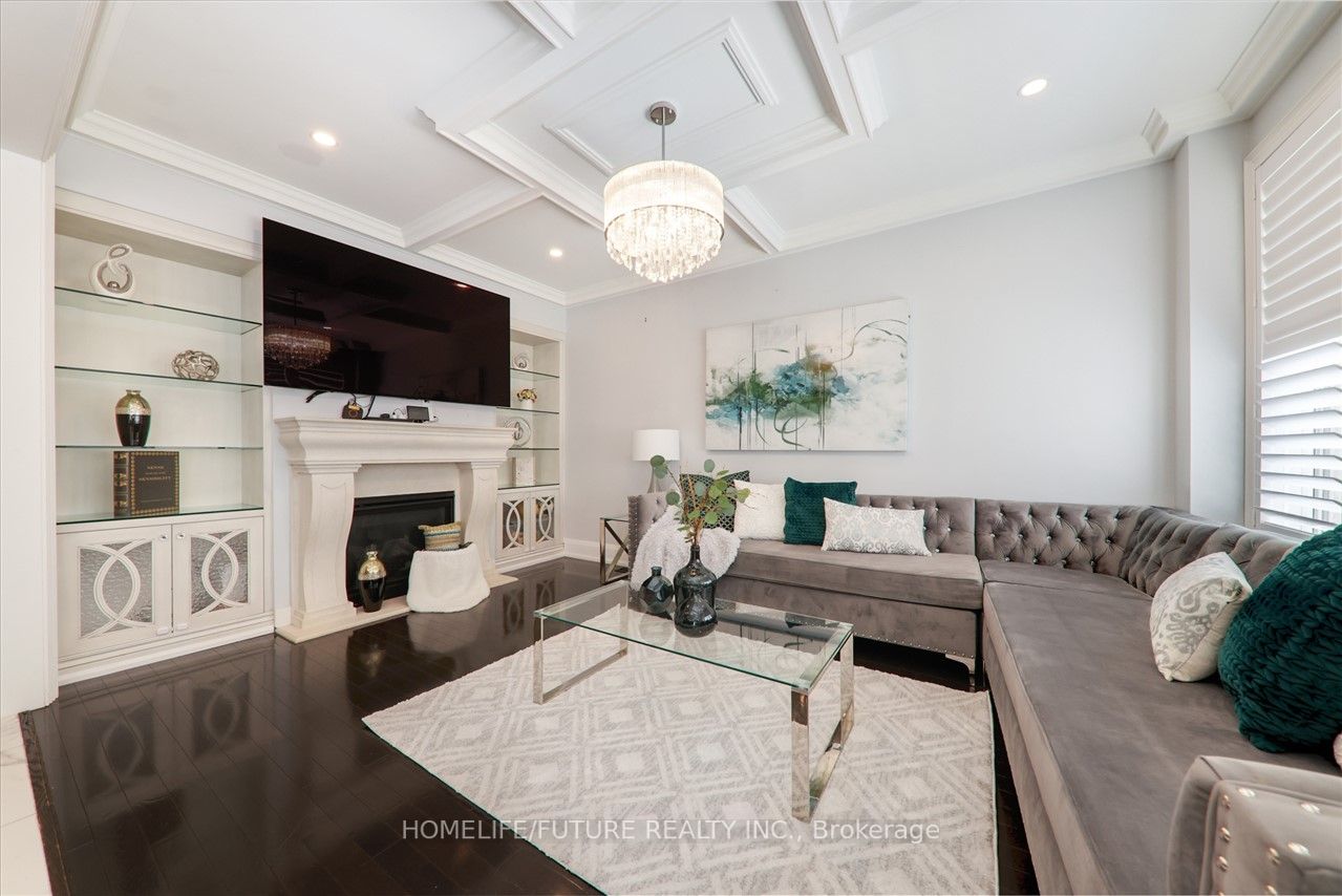 134 Beaconsfield Dr