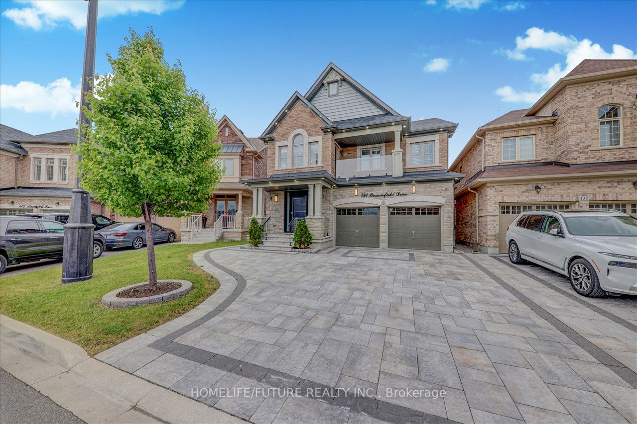134 Beaconsfield Dr