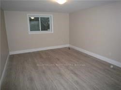 746 Greenfield Crescent, #Lower
