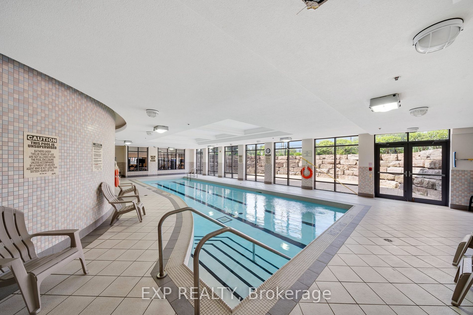 11121 Yonge St, #623