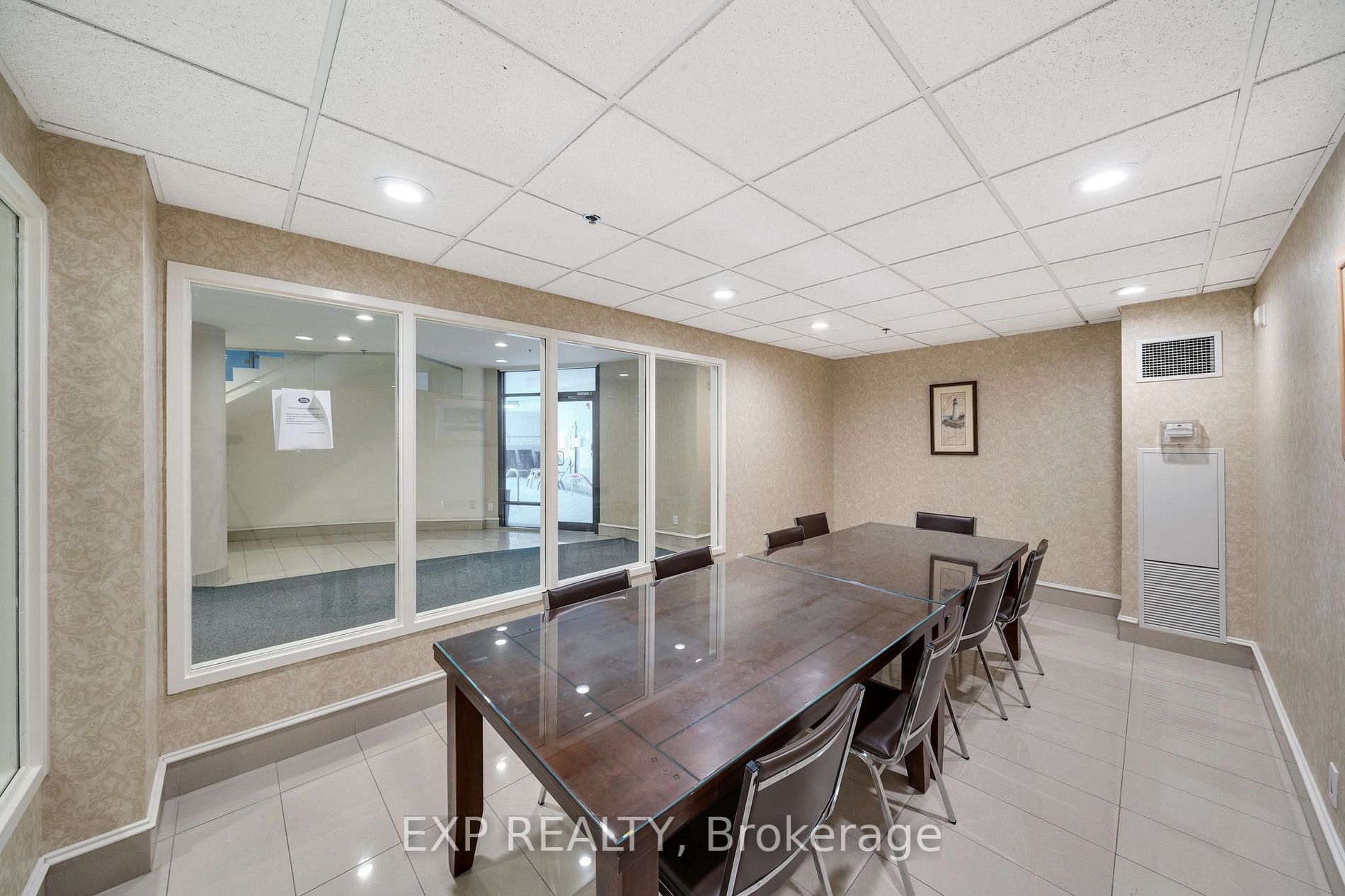 11121 Yonge St, #623