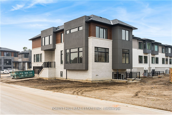 28 Direzze Crt, Richmond Hill