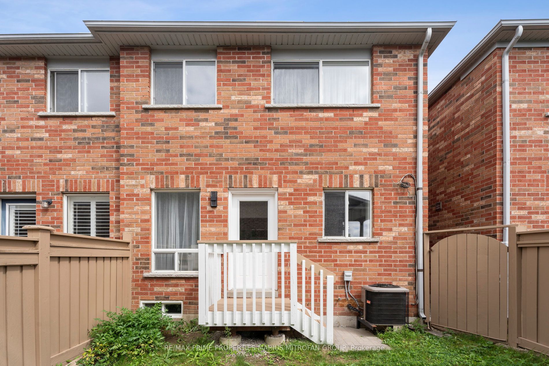 80 Barr Crescent