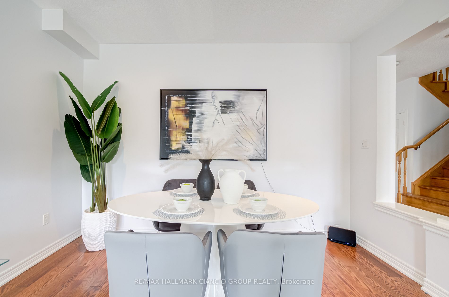 50 Bartsview Circ