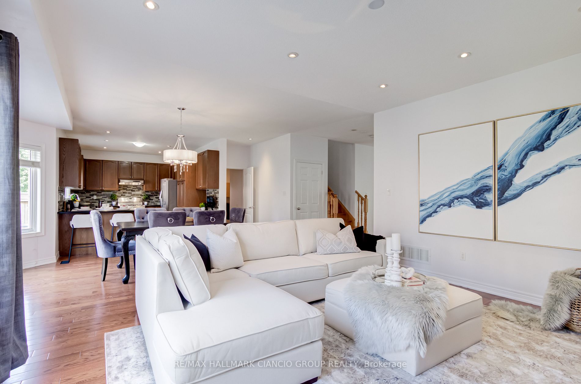 50 Bartsview Circ