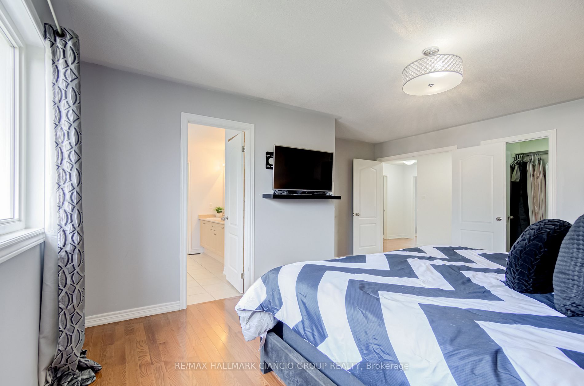 50 Bartsview Circ